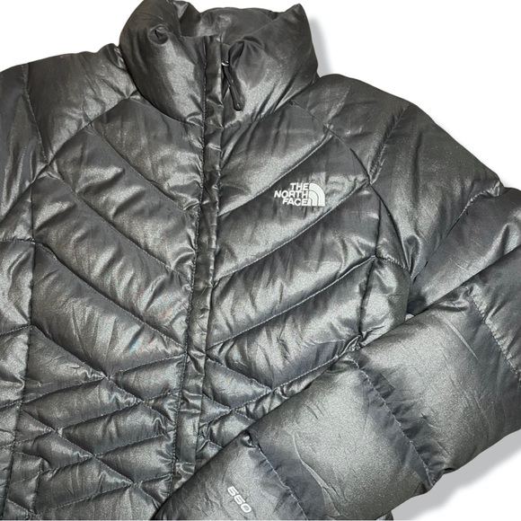 The North Face 550 Down Fill Puffer Jacket SIZE:XS - Picture 3 of 5